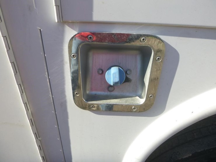 2019-ford-f550-image-21