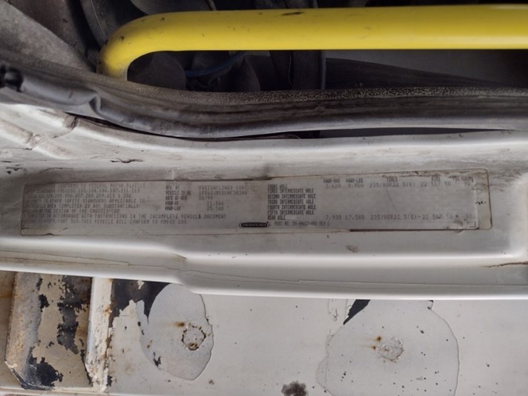 freightliner-fl60-image-6