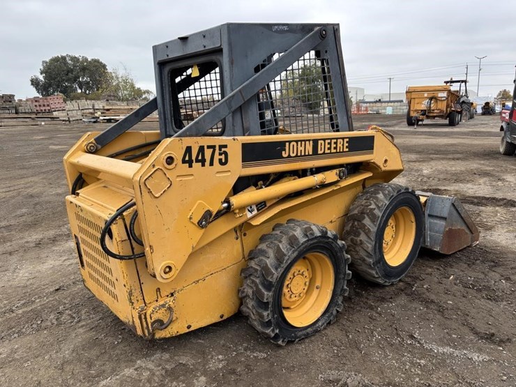 deere-4475-image-3