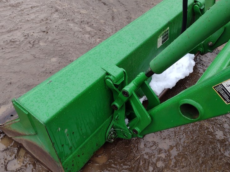 john-deere-4720-image-17