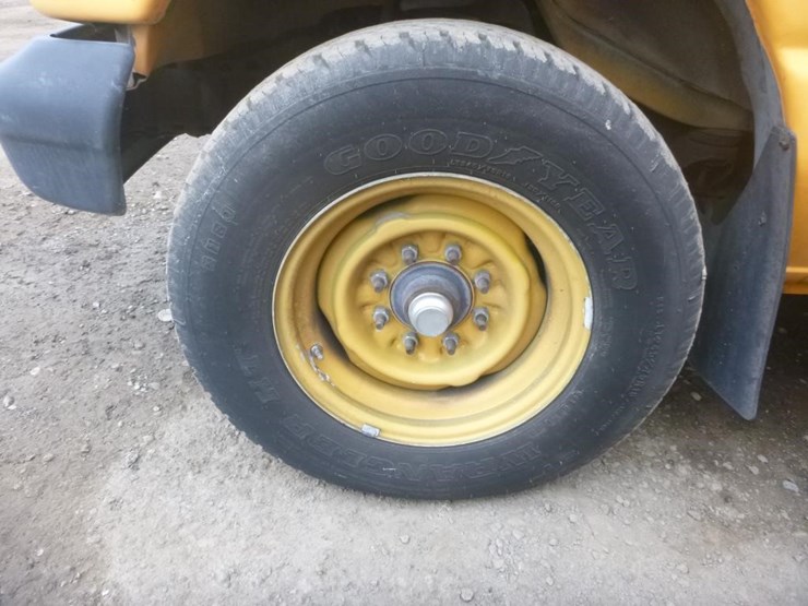 1995-ford-e350-image-20