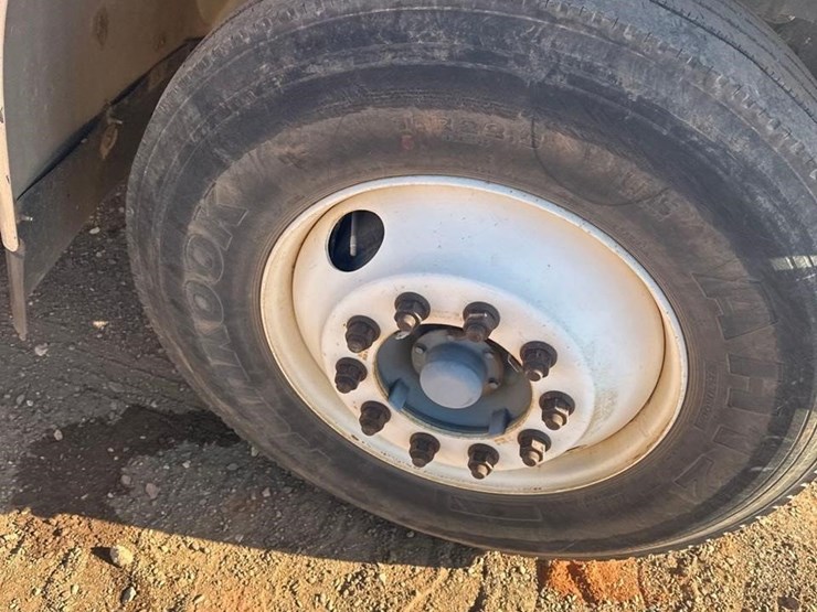 international-durastar-4400-image-14