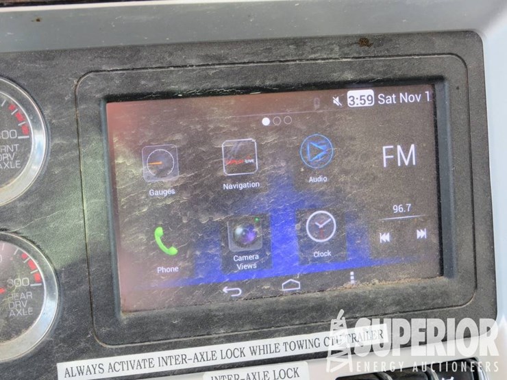 2018-kenworth-t800-image-21