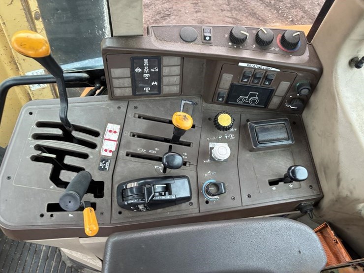 john-deere-6410-image-39