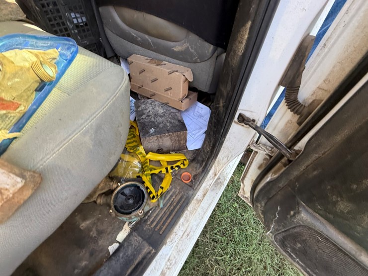 chevrolet-silverado-1500-image-34