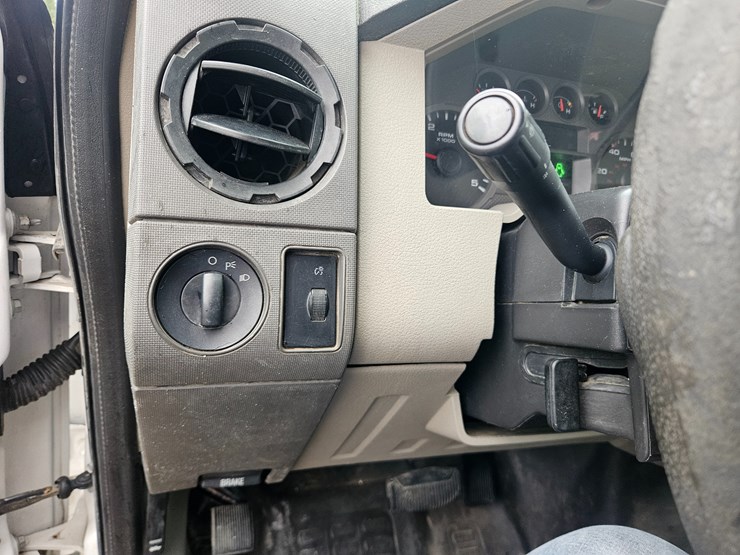 2008-ford-f450-image-65