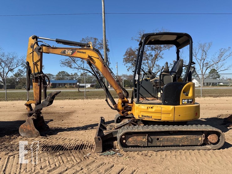 2016-caterpillar-304e2-cr-image-1