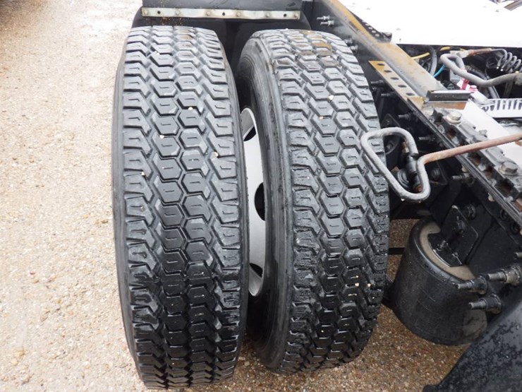 2019-international-lt-image-17