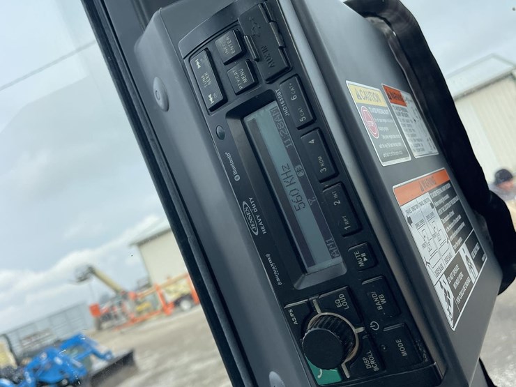 kubota-kx040-4-image-16