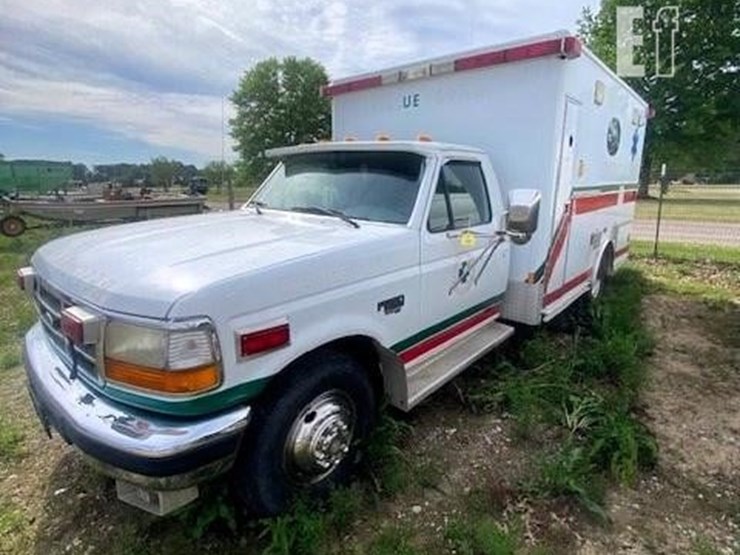 1995-ford-f350-image-2