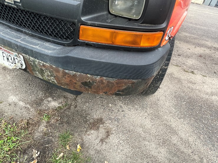 #1403-•-2005-chevy-cargo-van-(wi-title-in-delay)-image-11