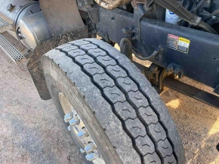 2007-mack-chn613-image-26