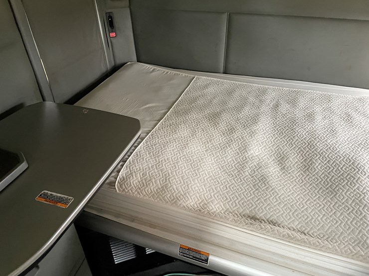 kenworth-t680-image-75