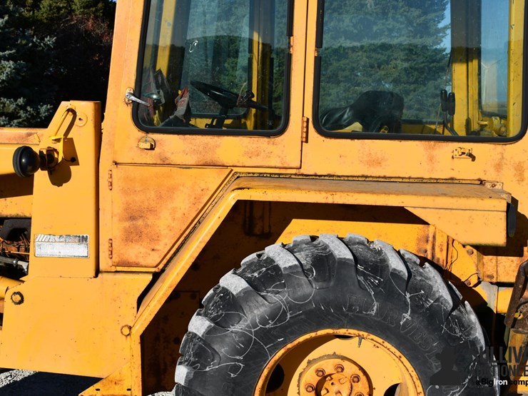 john-deere-310-image-18