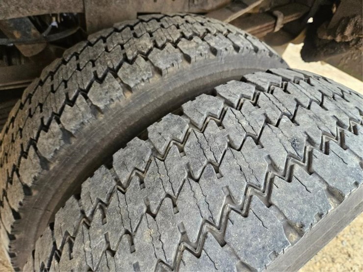 dodge-ram-5500-image-26