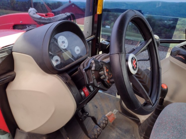 massey-ferguson-6713-image-14