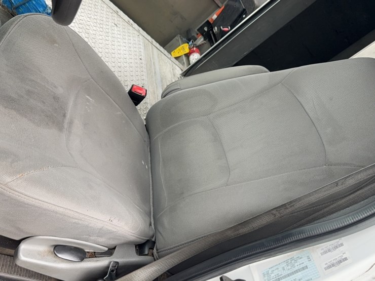 2008-ford-e350-image-15