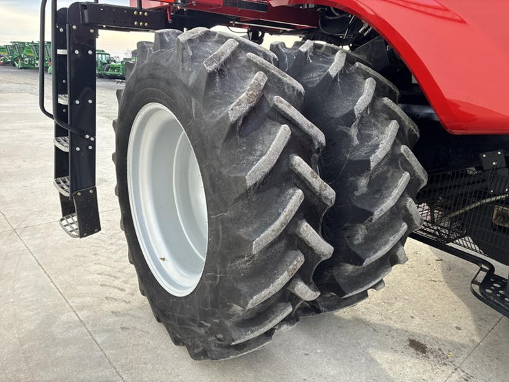 case-ih-7230-image-35