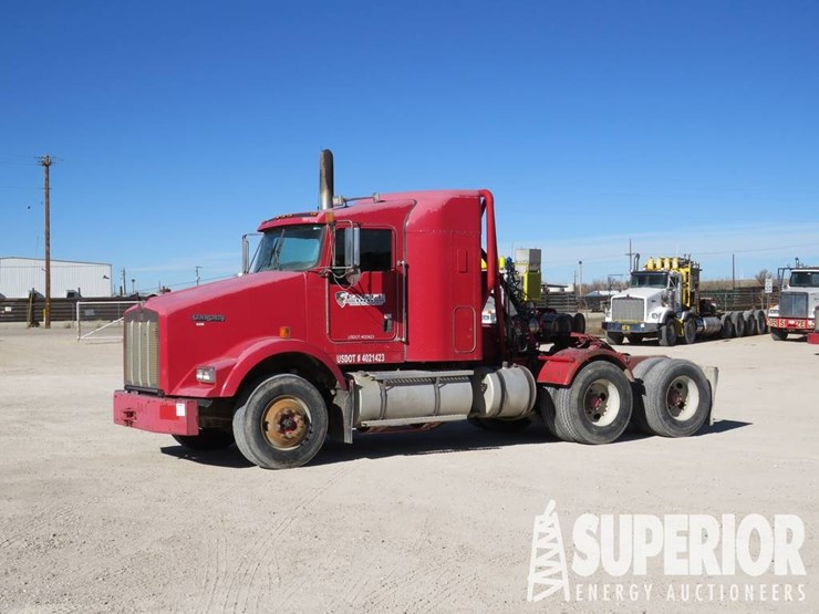 kenworth-t800-image-1