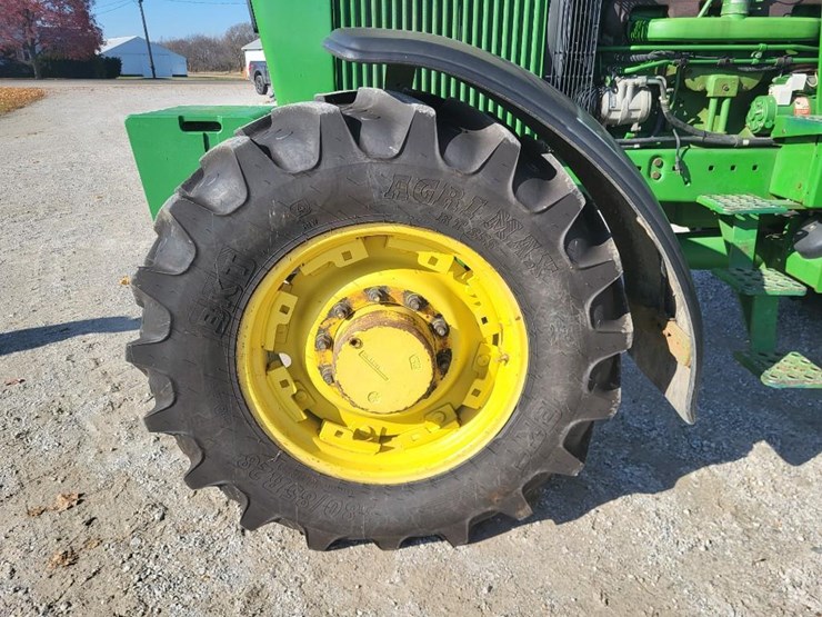 john-deere-4455-image-16