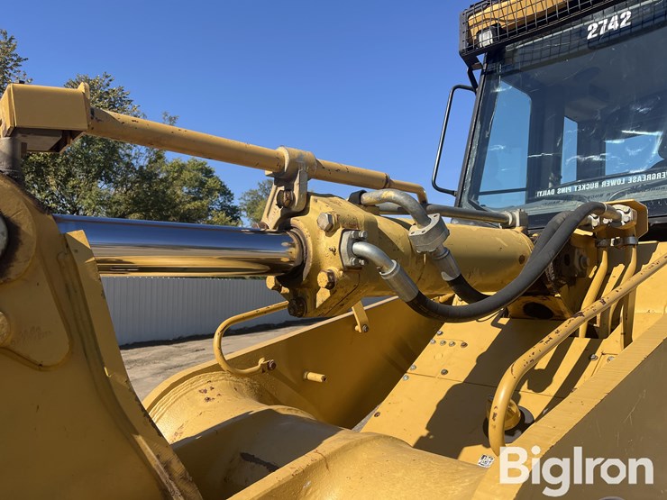 caterpillar-963c-image-11