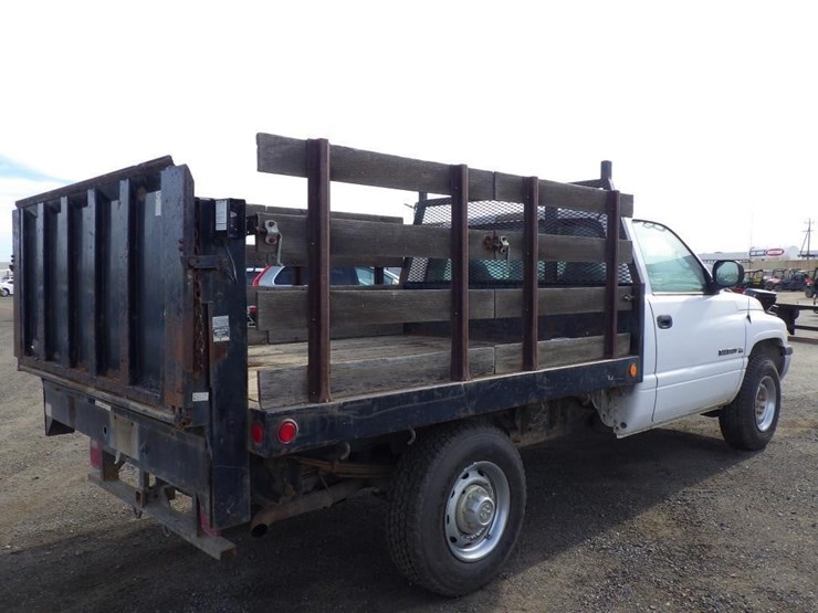 2002-dodge-ram-2500-image-3