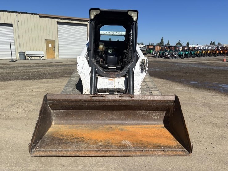 2016-bobcat-t770-image-6