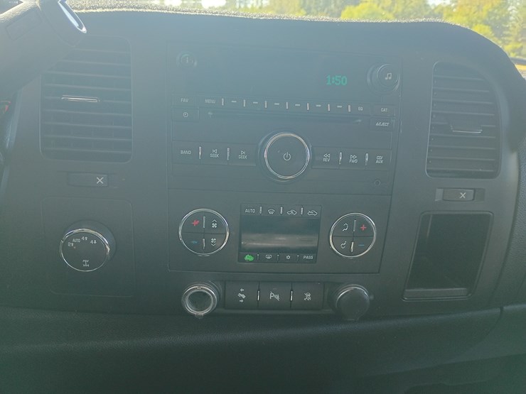 chevrolet-silverado-1500-image-39