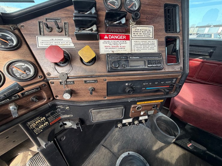 national-1100-image-41