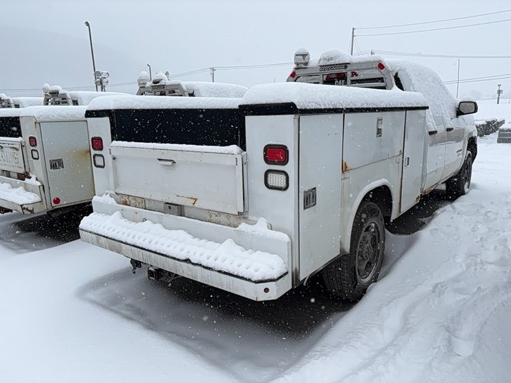 2016-chevrolet-2500hd-image-5