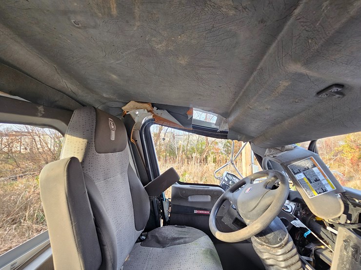 kenworth-t370-image-25