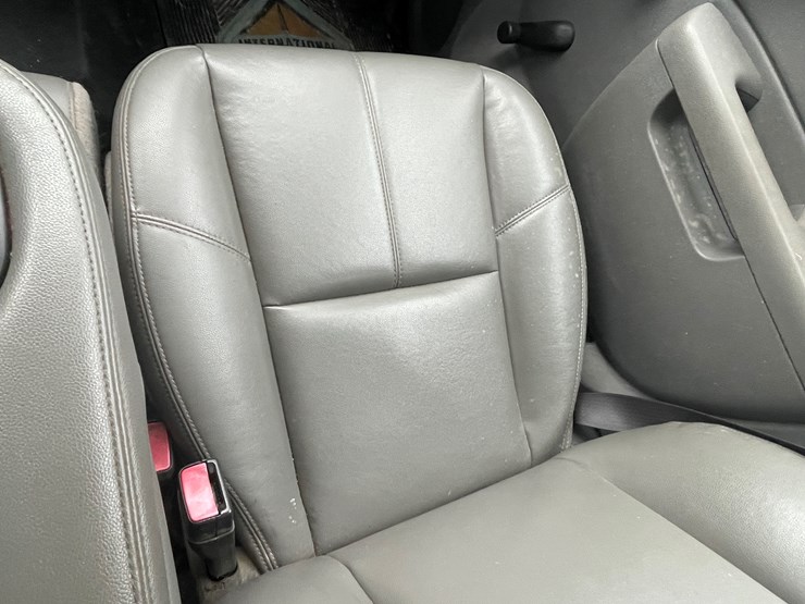 2013-chevrolet-1500-image-51