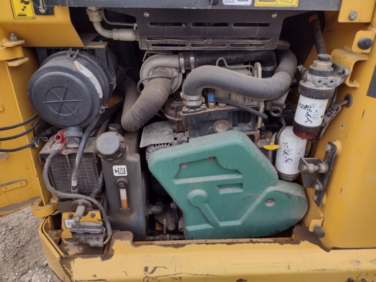 volvo-mc135c-image-22