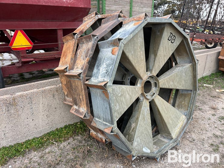 bb-metal-works-steel-tread-pivot-wheels-image-3