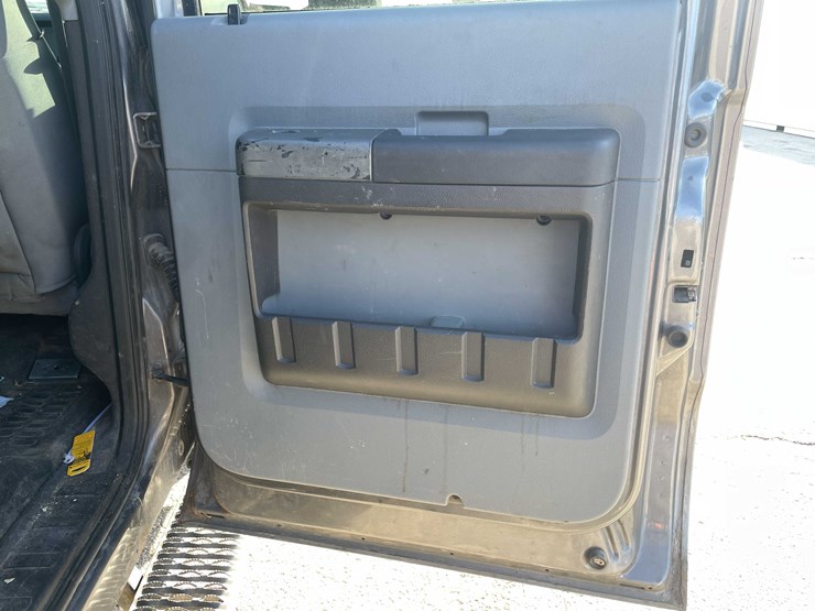 ford-f250-xlt-image-82