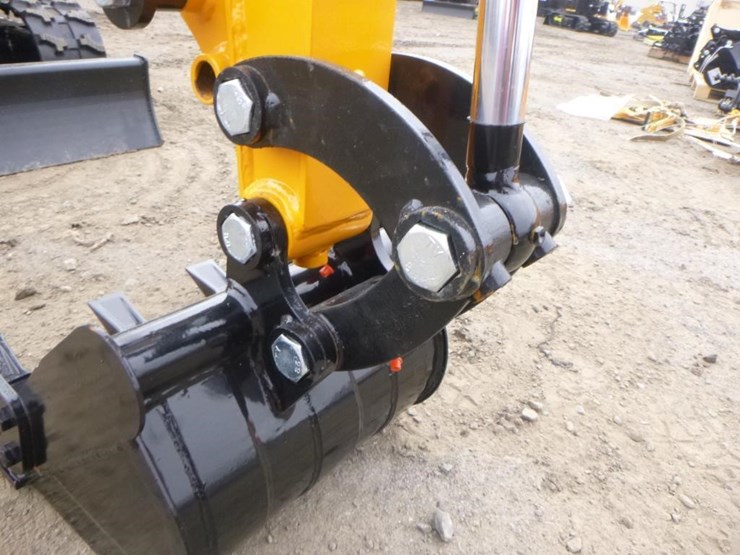 2025-vicsec-vc15-hydraulic-excavator-image-11