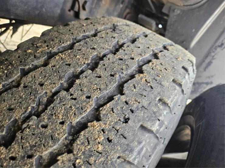 2008-chevrolet-3500-image-51