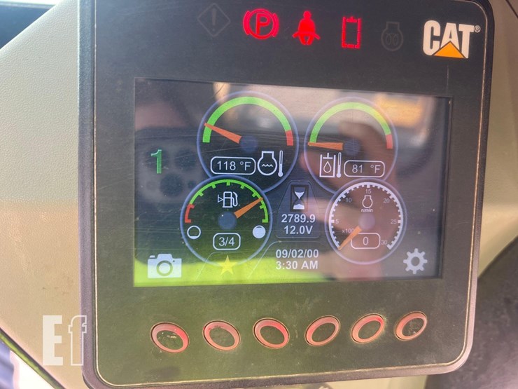 2019-caterpillar-259d-image-32