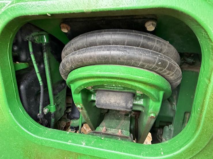 john-deere-8320rt-image-68