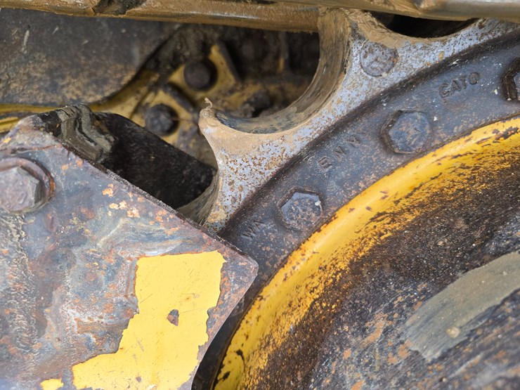 caterpillar-953d-image-82