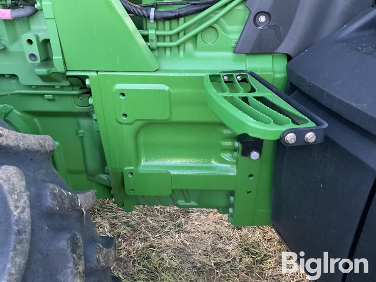 john-deere-8320r-image-19
