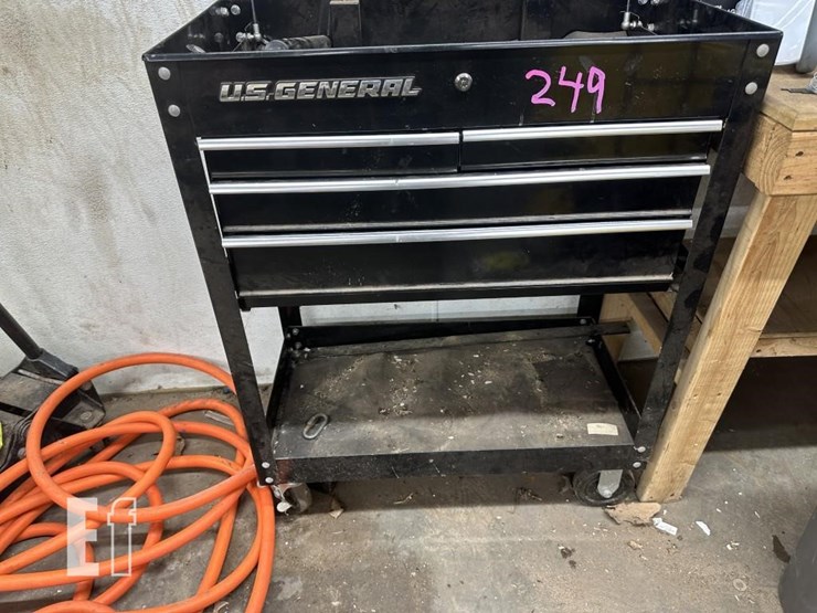 us-general-rolling-tool-box-image-2