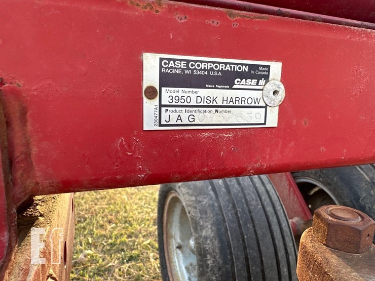 case-ih-3950-image-6