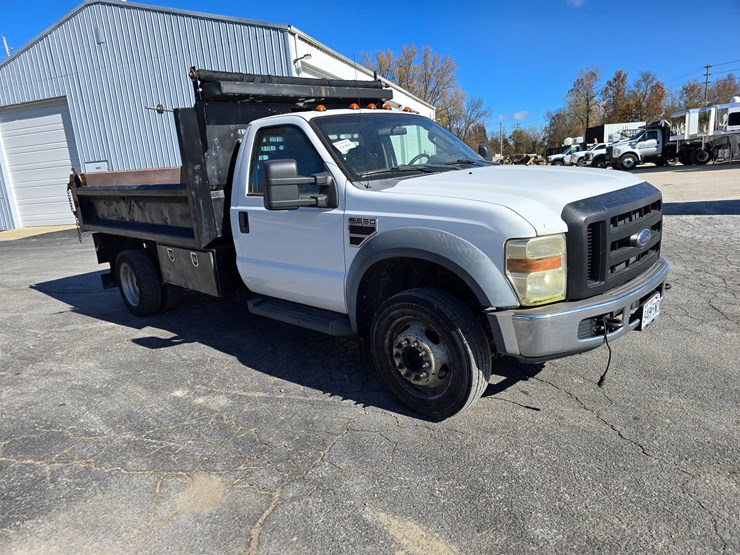 ford-f550-image-34