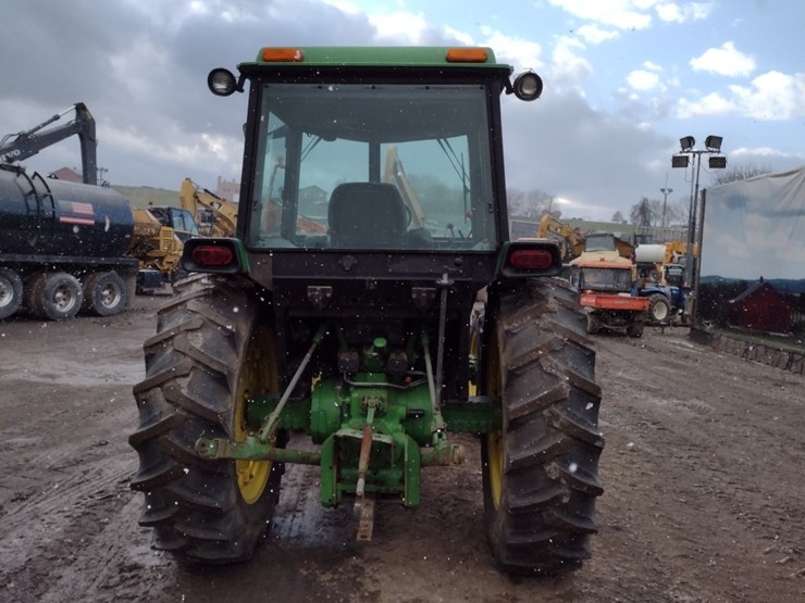 john-deere-2950-image-4