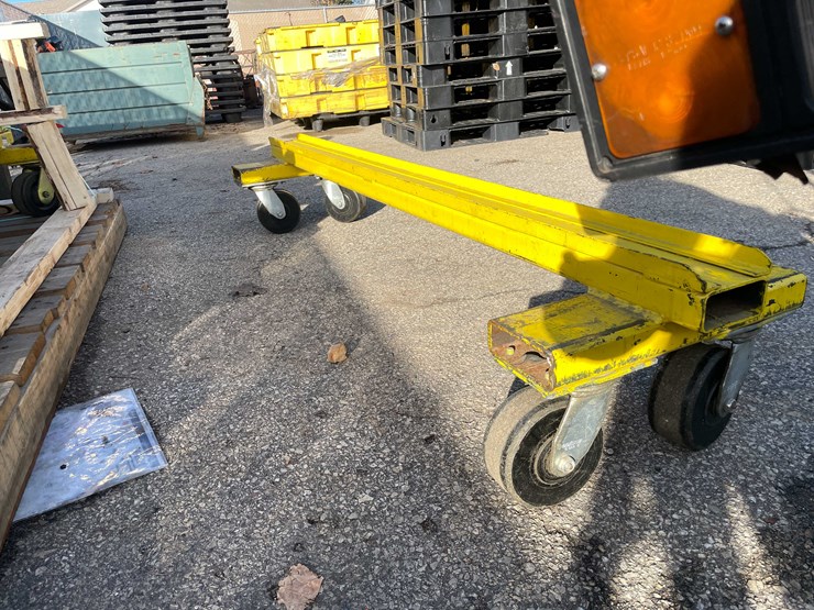 #6017-•-(1)-heavy-duty-rolling-material-cart-(o11)-image-7