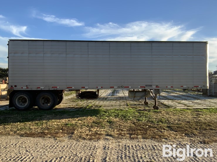 1960-timpte-t/a-nurse-tank-van-trailer-image-4