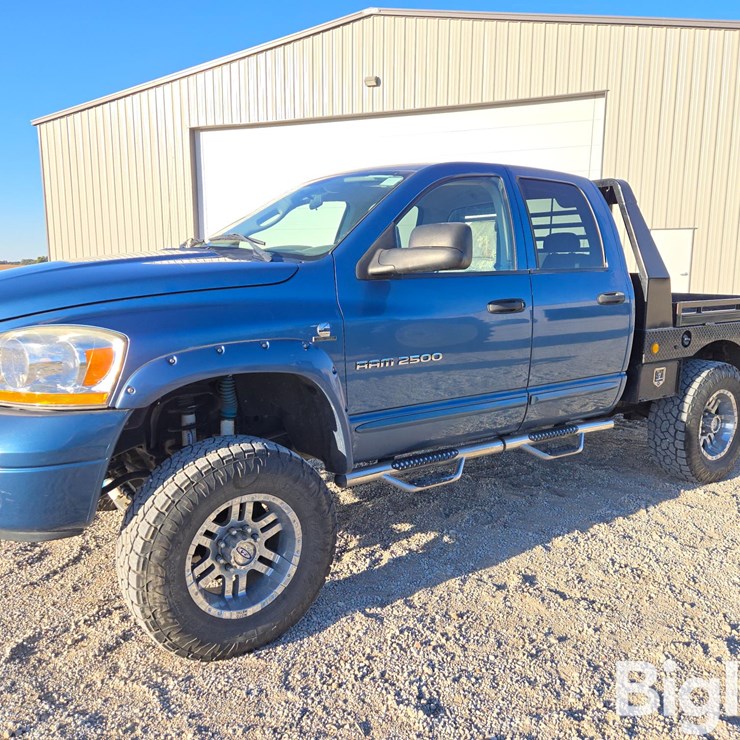 DODGE RAM 2500