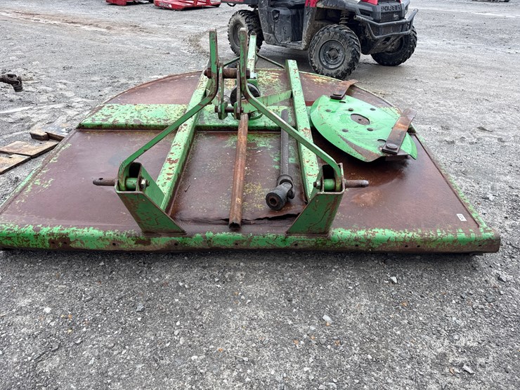 john-deere-7-image-2