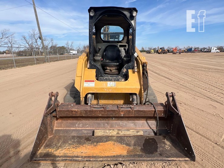 2019-caterpillar-259d-image-7